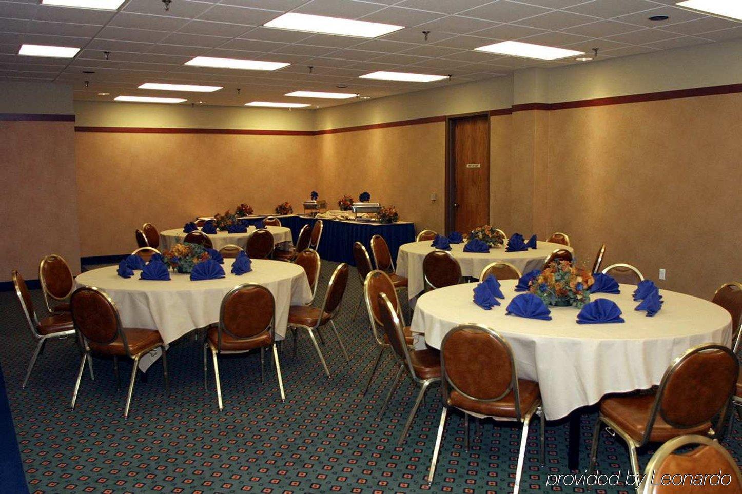 Hilton Garden Inn Kansas City/Kansas Restaurante foto